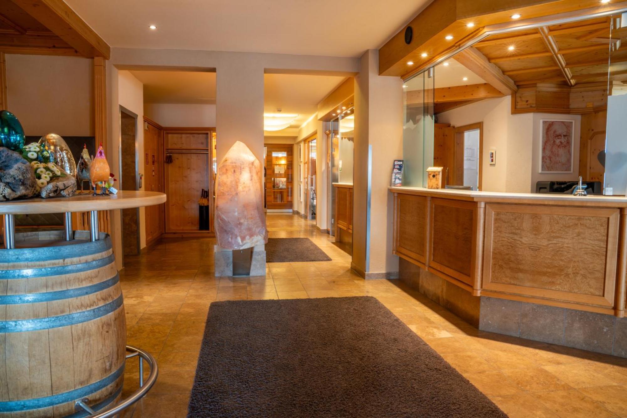 יארצנס Hotel Andy 4 Sterne Superior מראה חיצוני תמונה